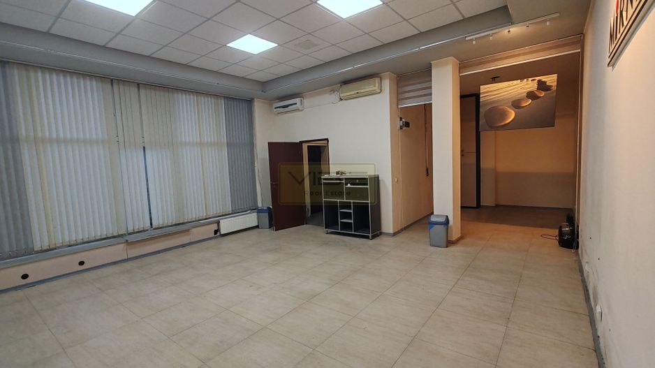 Spațiu Office /comercial - Tătărași - Parc Ciurchi - Poză 5