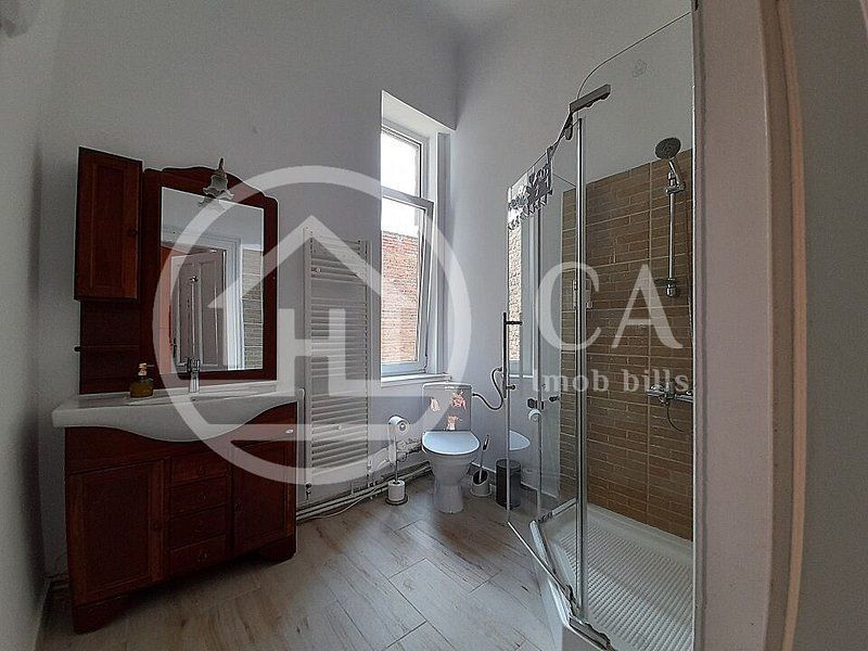 Apart.3 cam.de inchiriat Ultracentral Oradea - Poză 9