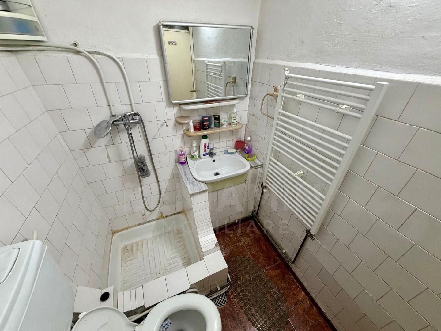 4 camere decomandate - Craiovita Noua - etaj 2 cu 2 bai - bloc 1982 - - Poză 11
