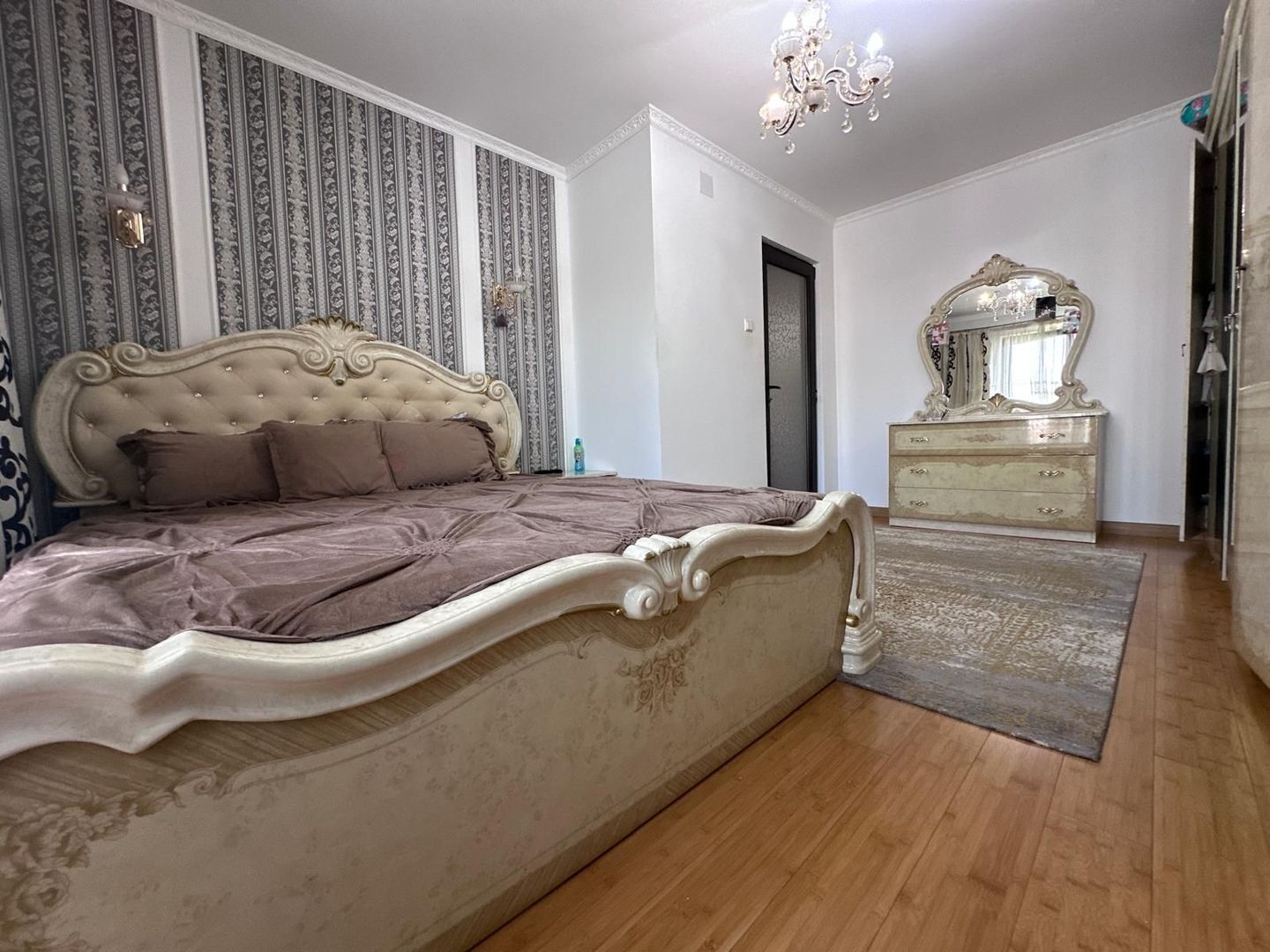 Vânzare casă S+P+E -Valea Voievozilor cu panouri solare si garaj dublu - Poză 4