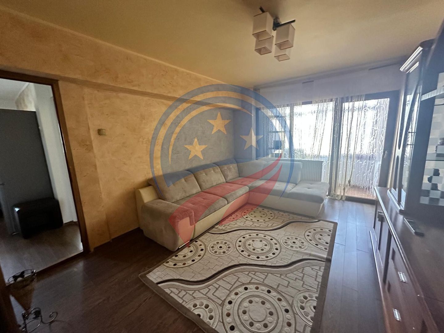 Apartament 3 camere decomandate, zona Lapus - Poză 3