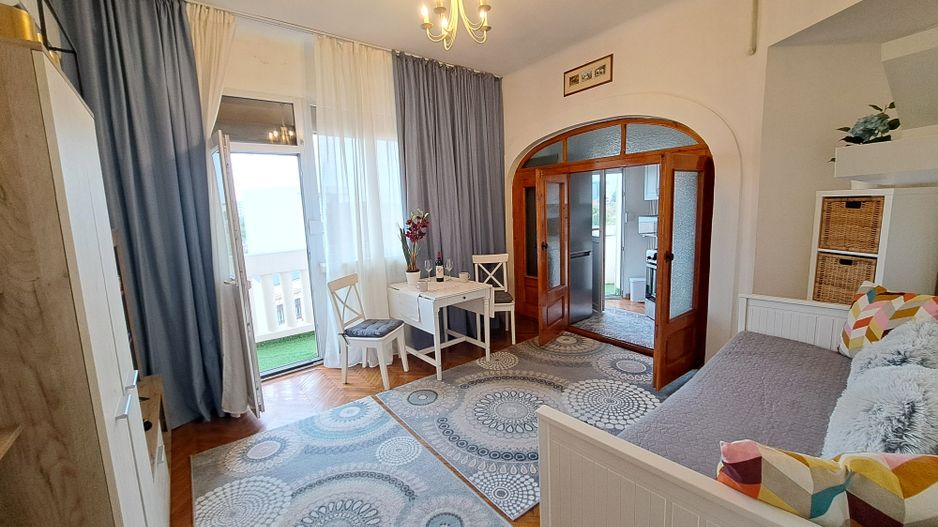 Garsoniera pe bd. Dacia - Poză 1