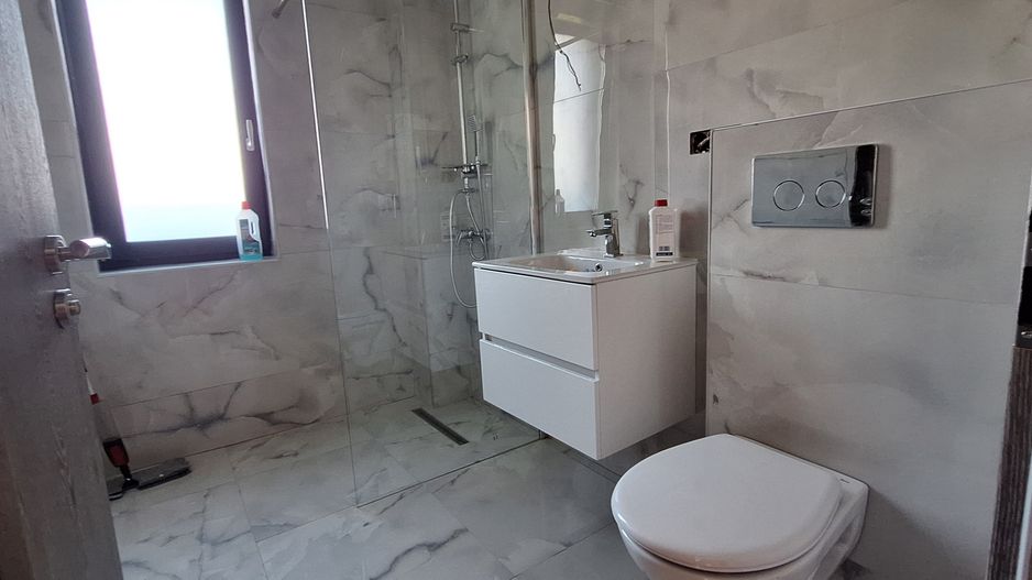 Duplex la cheie cu 5 camere - Poză 8