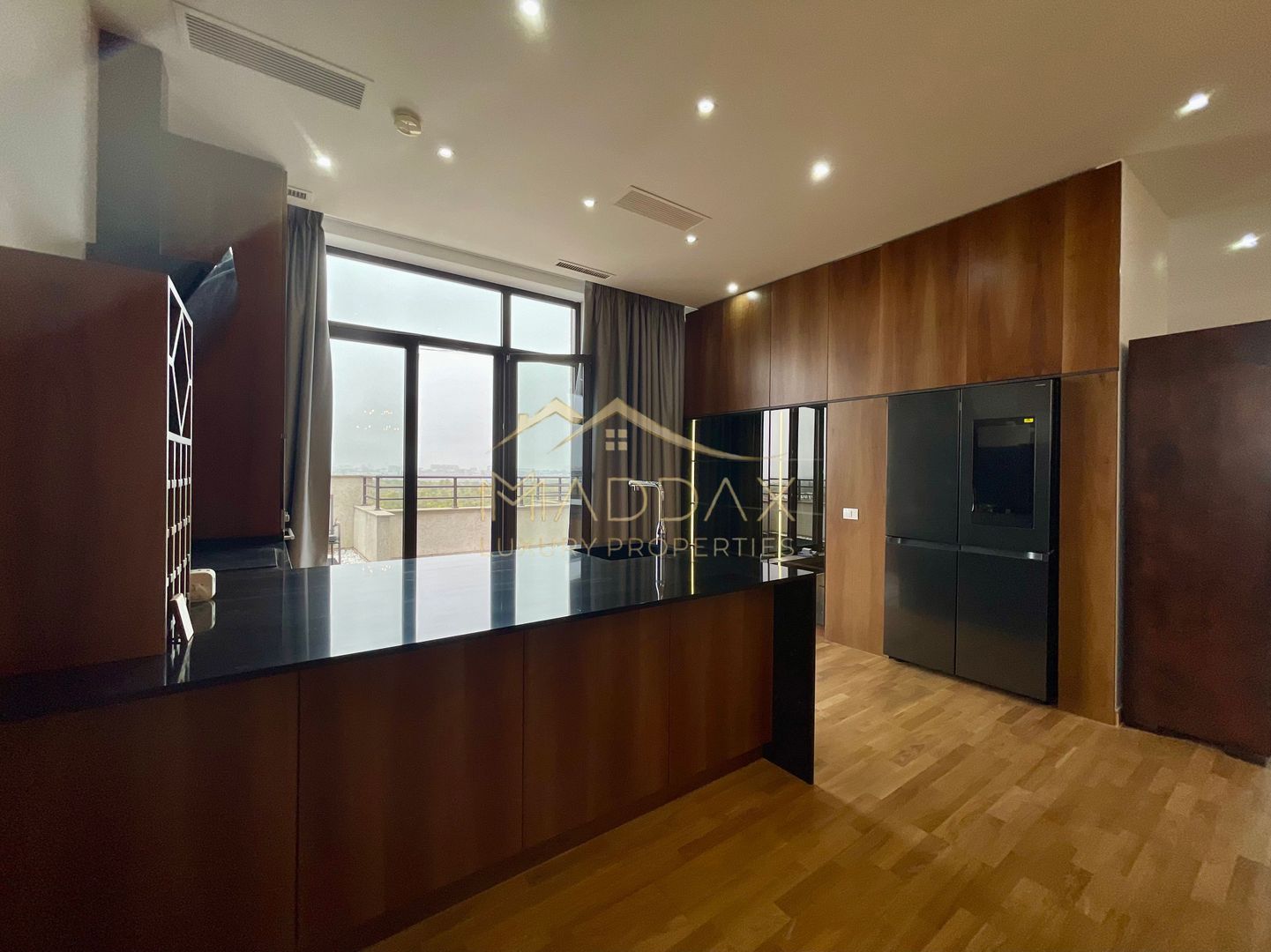 Penthouse exclusivist**250 MP//Terasa 120 mp**4 Camere//Erou Iancu Nicolae - Poză 9