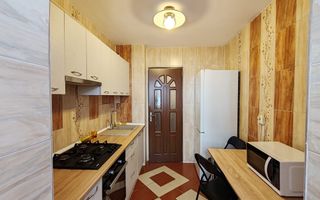 Prima inchiriere! Ap. 2 decomandat, et.2-Podul de Fier -470euro - Poză 1