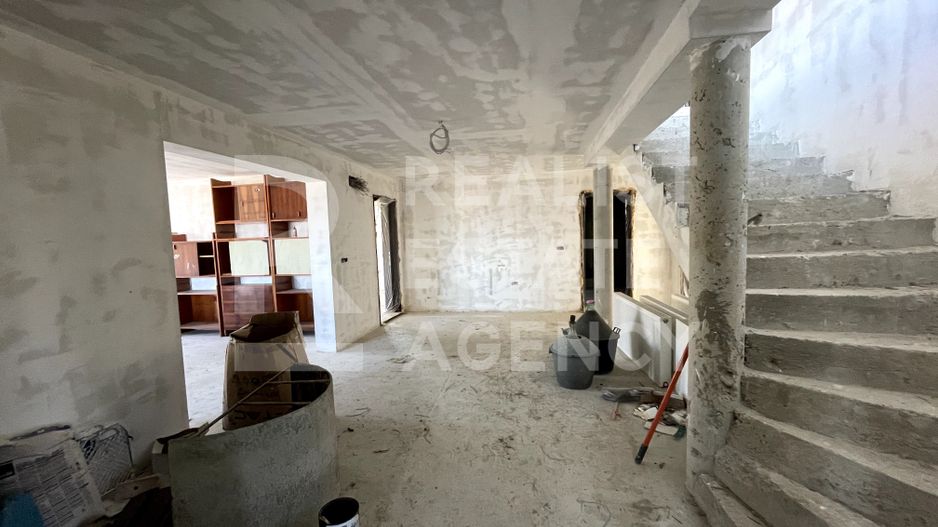 Vilă de vânzare, 253 mp util, teren 1000 mp, Rediu Mitropoliei - Poză 5