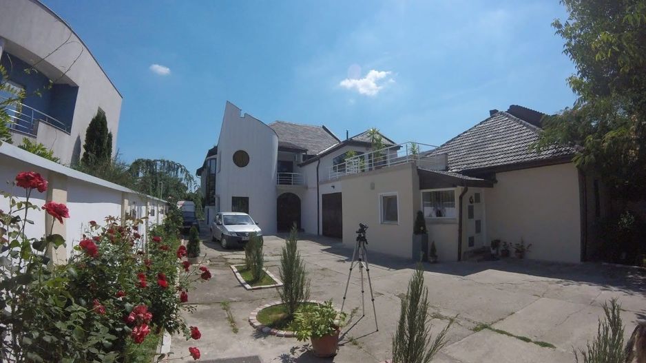 Casa individuala 6 camere  spatioase - zona Mehala - Poză 11