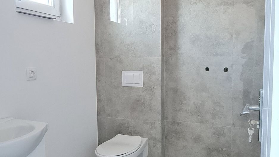 Casa finalizata intabulata in Cartier Izvor Tarlungeni Brasov - Poză 3