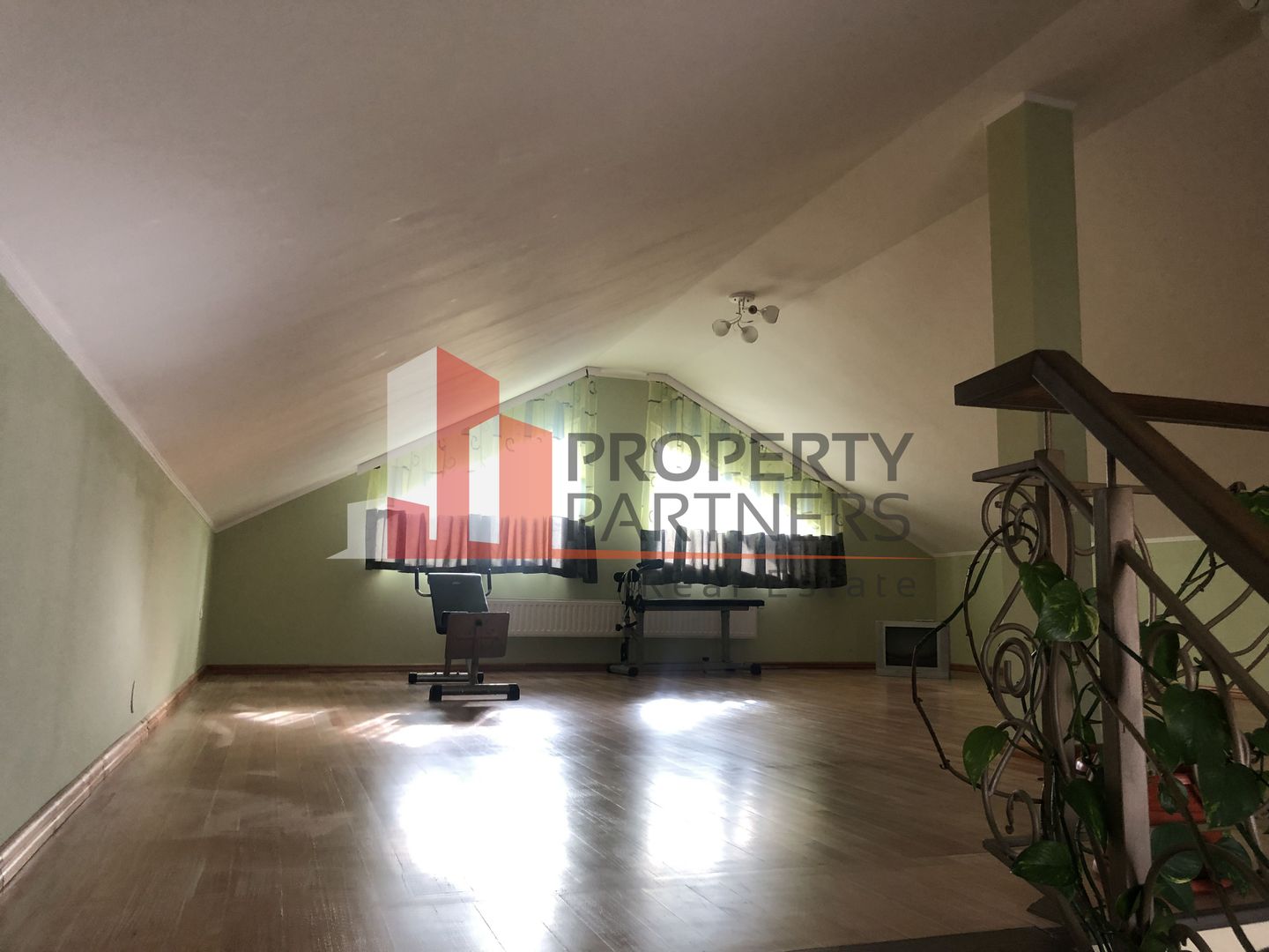 Vila de locuit in Bran/Predelut cu panorama superba. - Poză 33