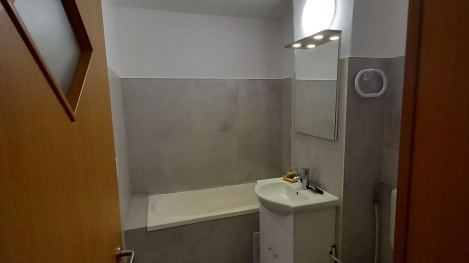 Complex-Studentesc | 3 Camere | Etaj Intermediar. - Poză 7