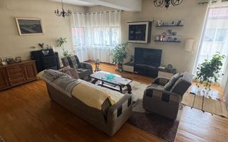 Casa de închiriat 7 camere Sector 4, ideal pentru clinica, gradinita - Poză 26