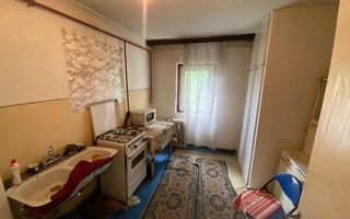 Apartament 2 camere semidecomandat spatios 56mp Rovine MOL - Poză 3