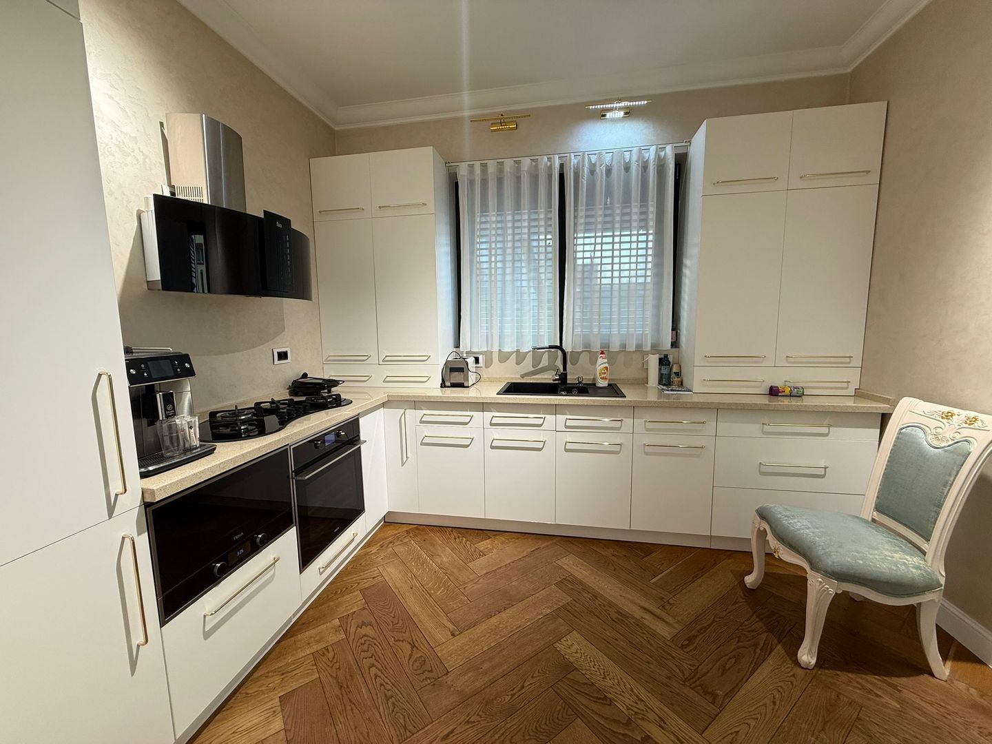 Apartament 3 Camere 150 mp + Terase | Mobilat si Utilat Premium - Poză 19