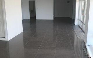 De inchiat spatiu comercial, zona Ultracentrala - Poză 1