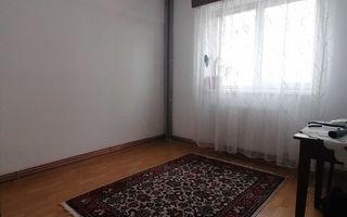 Apartament 2 camere decomandate |  etaj intermediar |  zona BIG - Poză 3