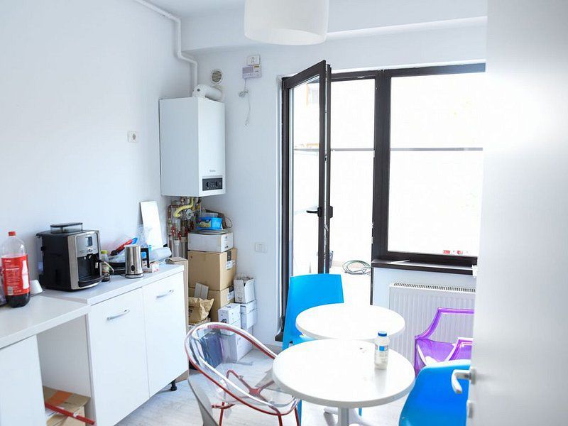 Apartament ideal birouri cu terasa generoasa in Aviatiei-Baneasa - Poză 13