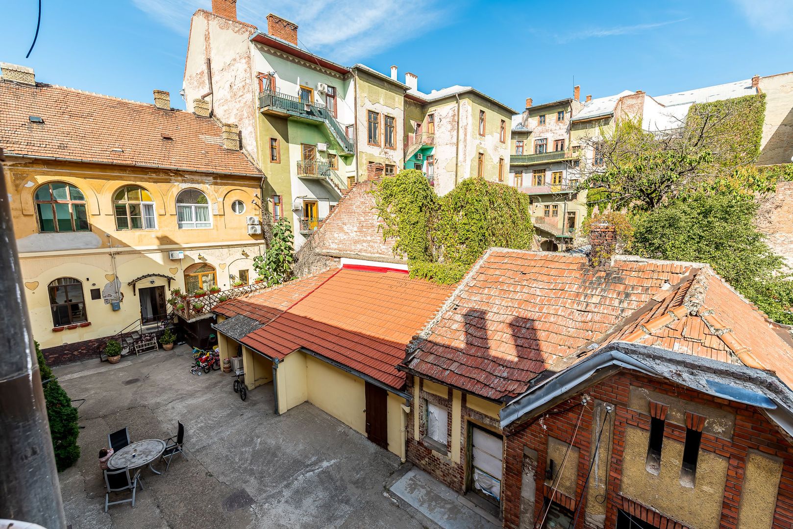 Apartament spațios cu 2 camere, situat pe strada Mețianu - Poză 8