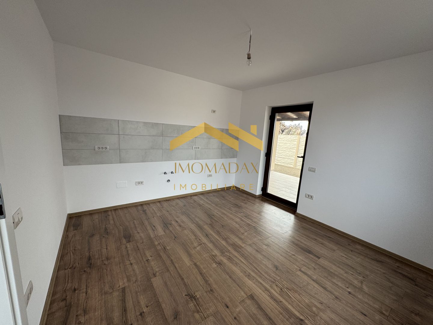 Sanmihaiu Roman-Casa Individuală-Predare Imediată - Poză 11