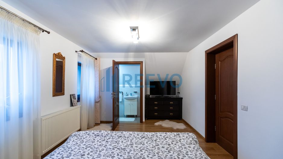 Casă/Vilă de vânzare în Trebeș, Mărgineni, jud Bacău - Poză 18