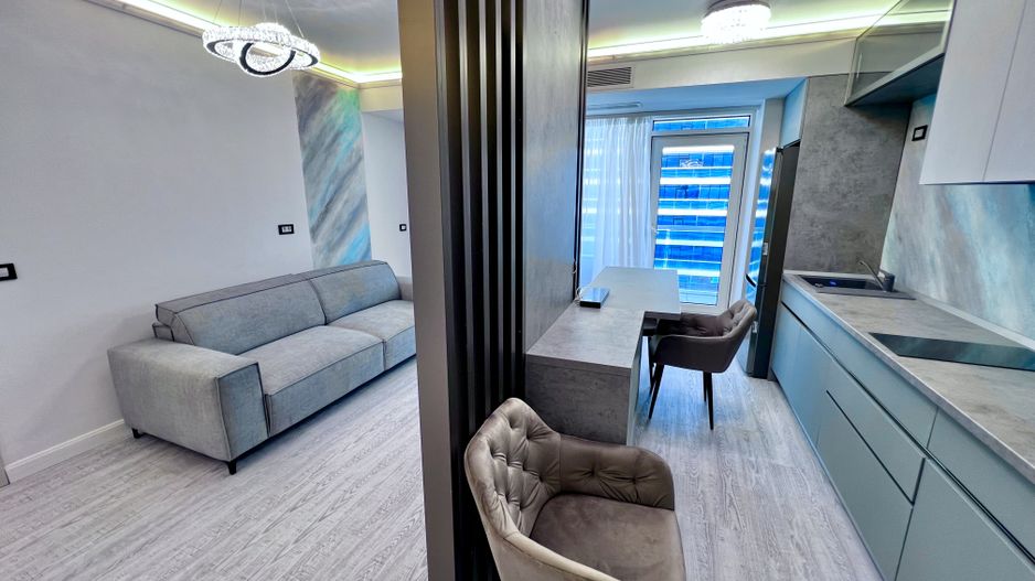 Apartament 3 Camere,  White Titanic Luxury , vedere la mare - Poză 3