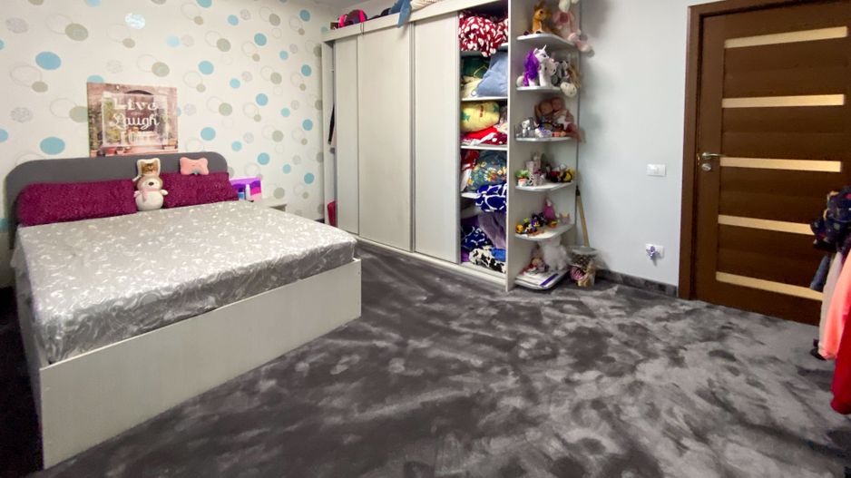 Descoperă Eleganța și Rafinamentul: Vila de Vis pe un lot generos - Poză 22