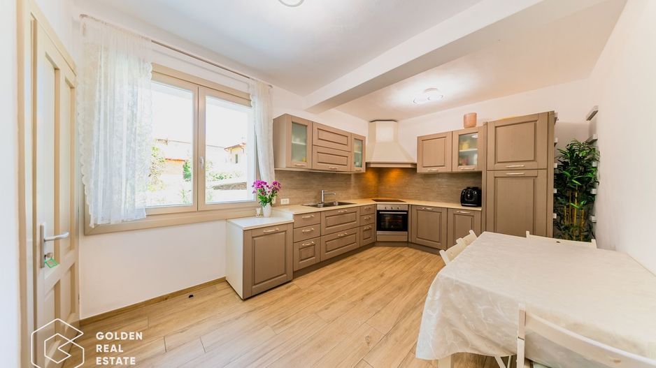 Vila moderna in cartier exclusivist Romanilor, strada 9 Mai Comision 0% - Poză 9