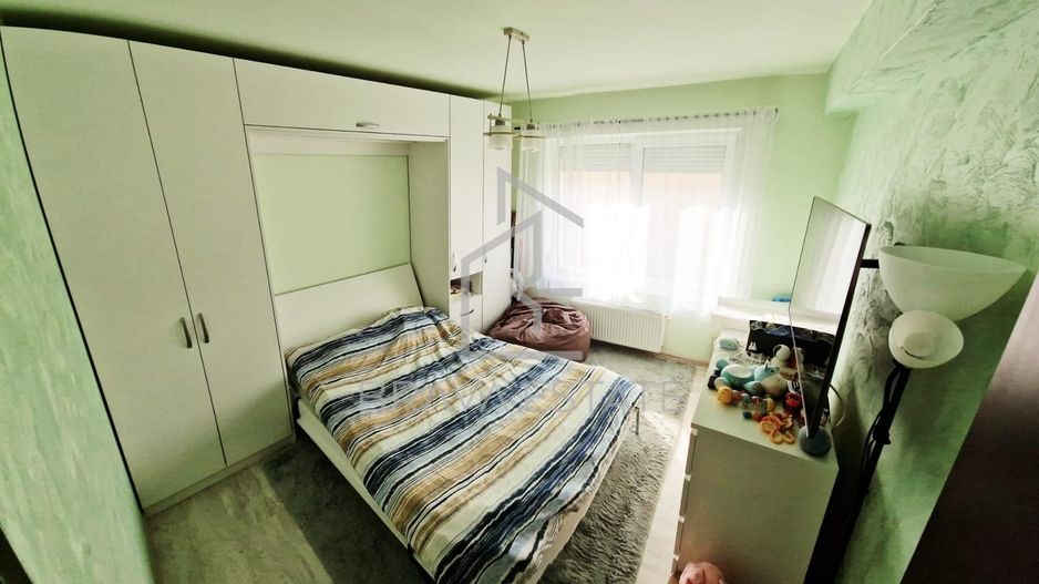 Apartament 3 camere, 2 balcoane, parcare, zona Urușagului. Florești - Poză 3