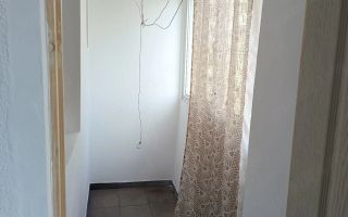 Garsoniera langa metrou 1 Decembrie, renovata, pret negociabil, etaj 4 din 9 - Poză 7