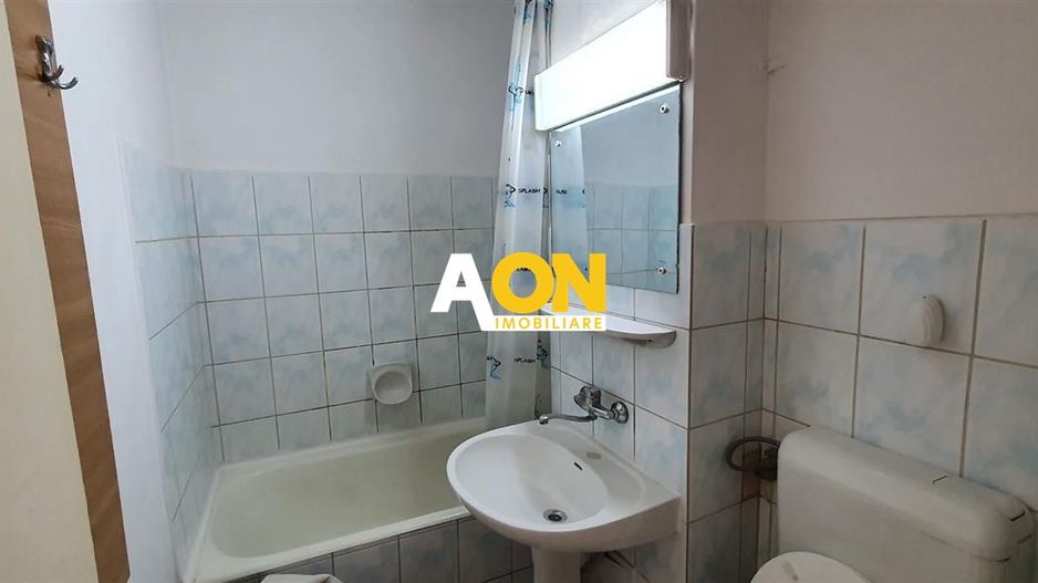 Garsoniera decomandata 28 mp zona Parc Cetate - Poză 6