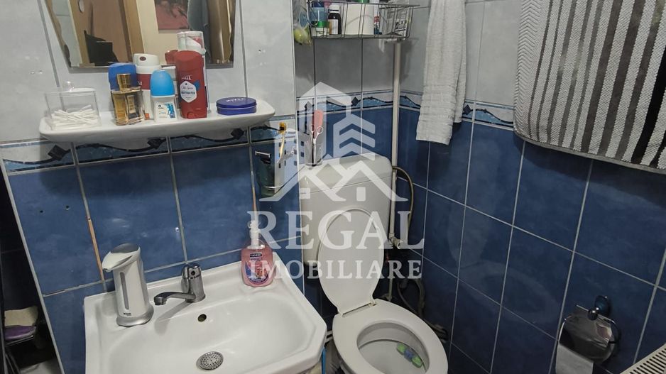 Apartament cu doua camere in zona Micro 7 - Poză 5