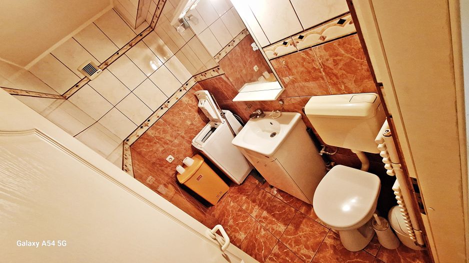 Centrul Civic, apartament cu 4 camere, 78mp+5mp balcon, 175000 euro - Poză 18