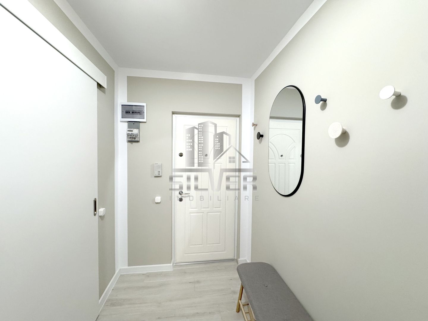 Apartament cu 4 camere dec./78mp/zona Primaverii. - Poză 19