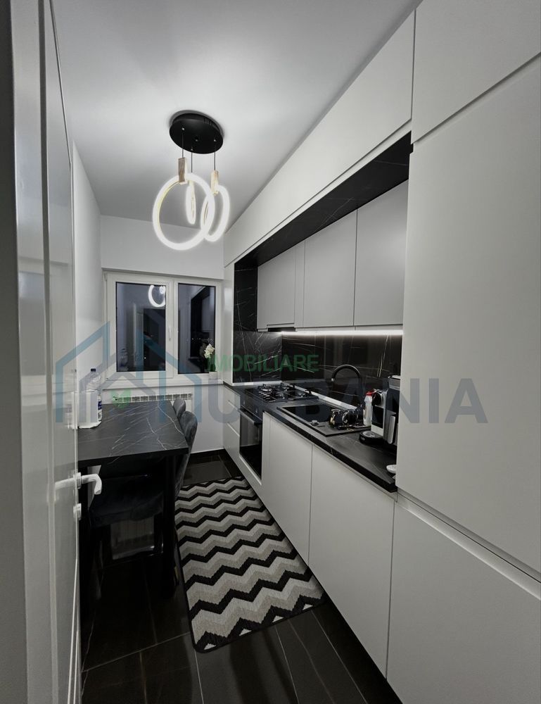 Inchiriez apartament la Evergreen Towers - Poză 1