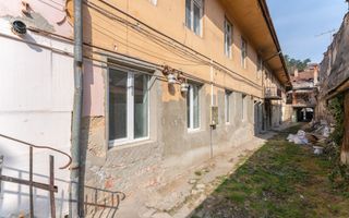 Clădire de vânzare în Brașovul Vechi | 16 camere | Potențial de dezvoltare - Poză 10