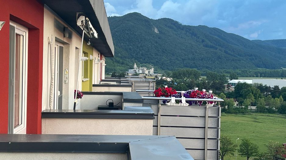 3 camere tip Penthouse | Parcare și Boxă | Priveliște spectaculoasă - Poză 8