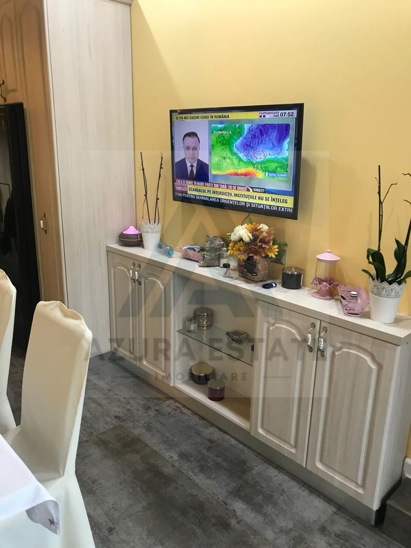 Case moderne x 2 cu 315 mp utili impreuna si teren 500 mp in Terezian - Poză 11