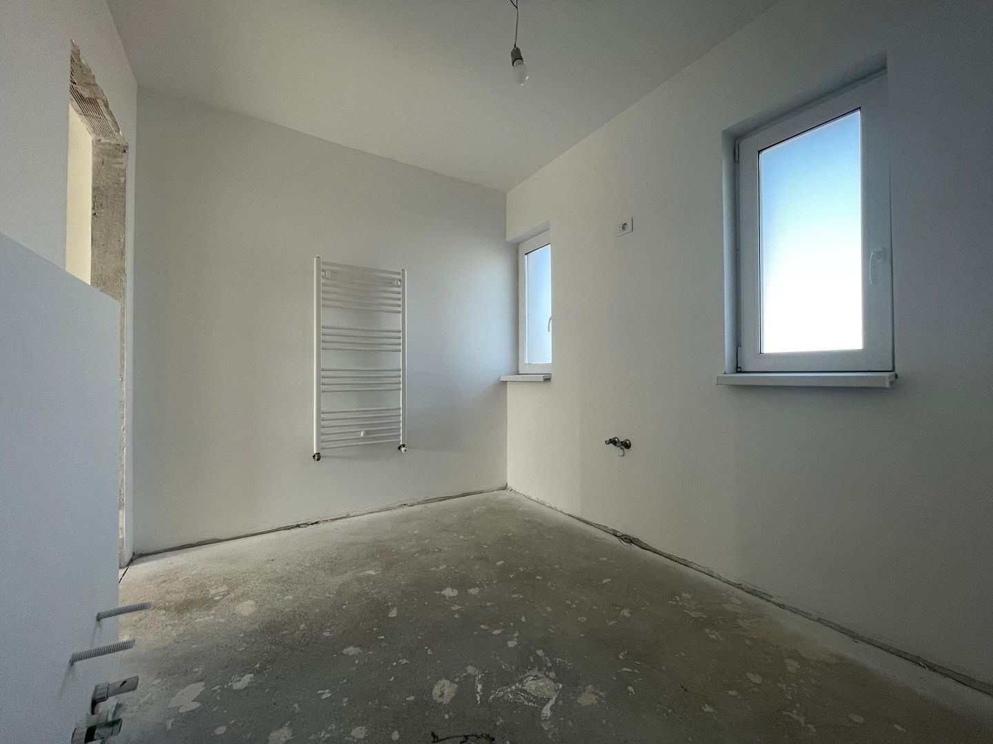 Duplex nou cu 4 camere, amplasament excelent în Moșnița Veche - Poză 15