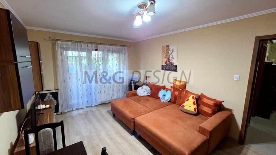 Apartament 3 camere Aradului parter cu balcon - Poză 1