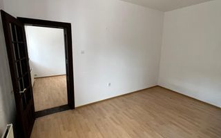 Casa individuala foarte spatioasa cu teren de 1850 mp | Sanandrei - Poză 3