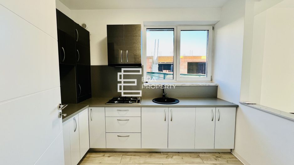 Penthouse 5 camere -131 mp- la cheie- imtabulat-zona Industriala Vest - Poză 6