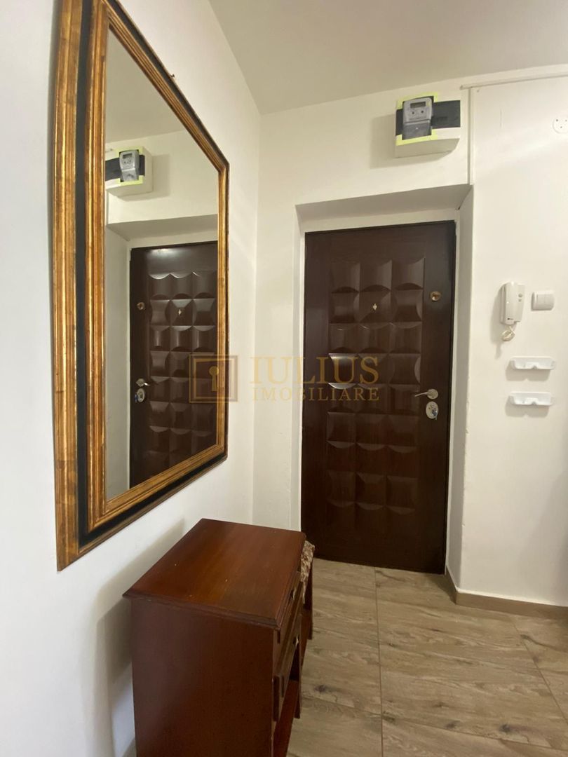 2 dormitoare, centrala proprie, bucatarie inchisa. Piața Libertatii. - Poză 20