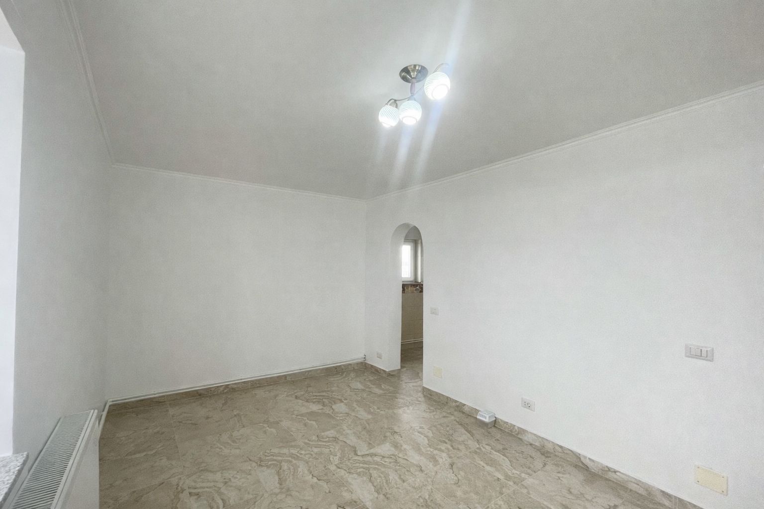 Garsoniera 24 MP | Siret | Complet Renovata | Centrala proprie - Poză 2