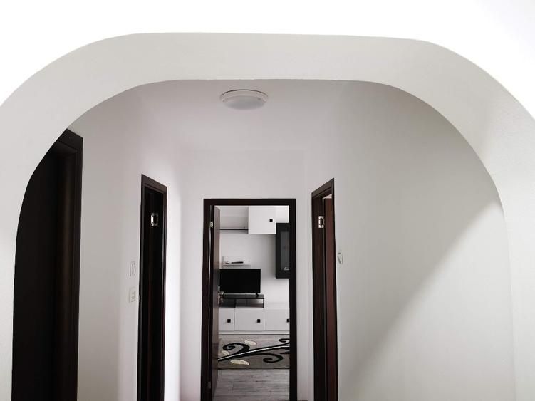 Închiriere Apartament cu 2 camere, 300 m metrou Iancului, Avrig ✨ - Poză 3