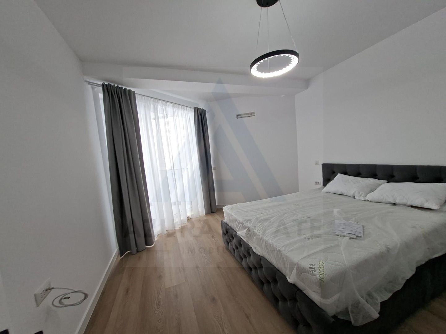 Apartament premium 3 camere 2 bai etaj 2 prima inchiriere in Evolution - Poză 14