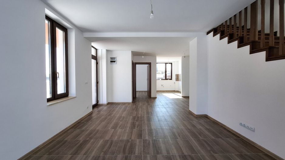 Casa tip duplex cu 4 camere, Paulesti - Poză 2