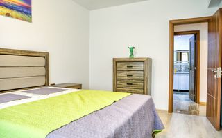 Apartament 3 camere de închiriat - Poză 4