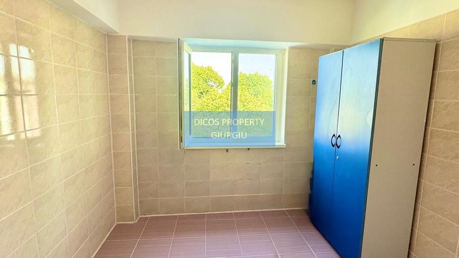 Apartament 2 camere, decomandat – Zona Centrală, bloc Lumina - Poză 3