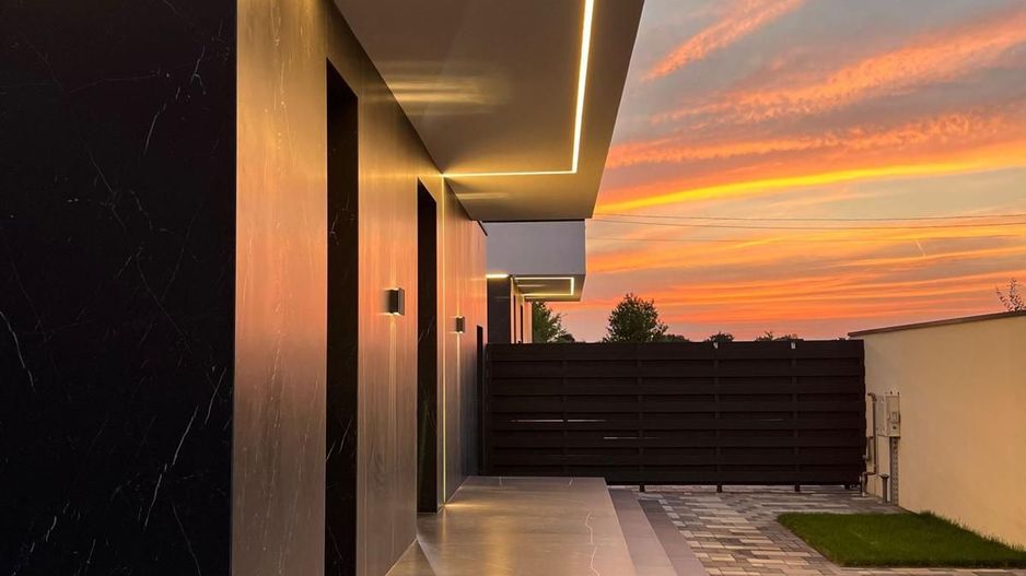 Vila Premium Tunari 5 camere - Poză 1