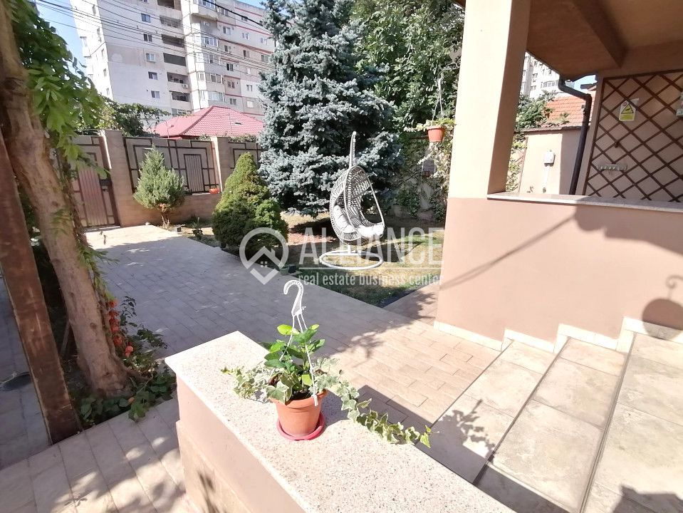 COICIU (Cod 01) Armonie și Eleganță pentru Două Generații! - Poză 43