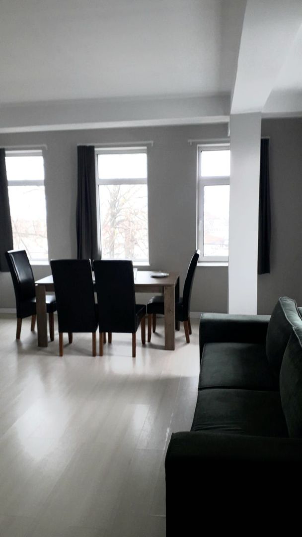 De inchiriat 2 apartamente cu 2 camere, etaj 1/2, strada Domneasca, 500 E - Poză 7